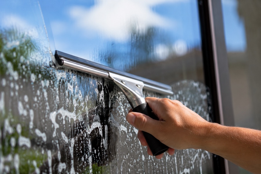 Residential window cleaning service